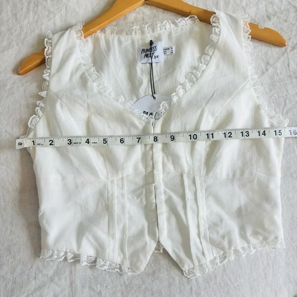 Princess Polly NWT linen and lace vest tank hook & eye closure dainty tank S - Picture 5 of 6